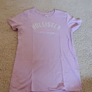 Hollister shirt